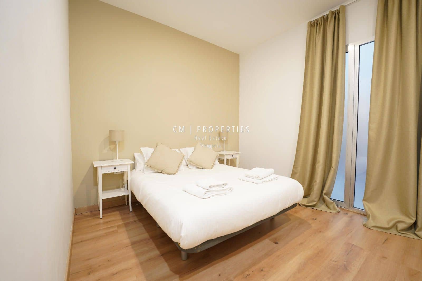 2 soveværelse Lejlighed til leje i Valencia by - € 2.000 (Ref: 8981725)