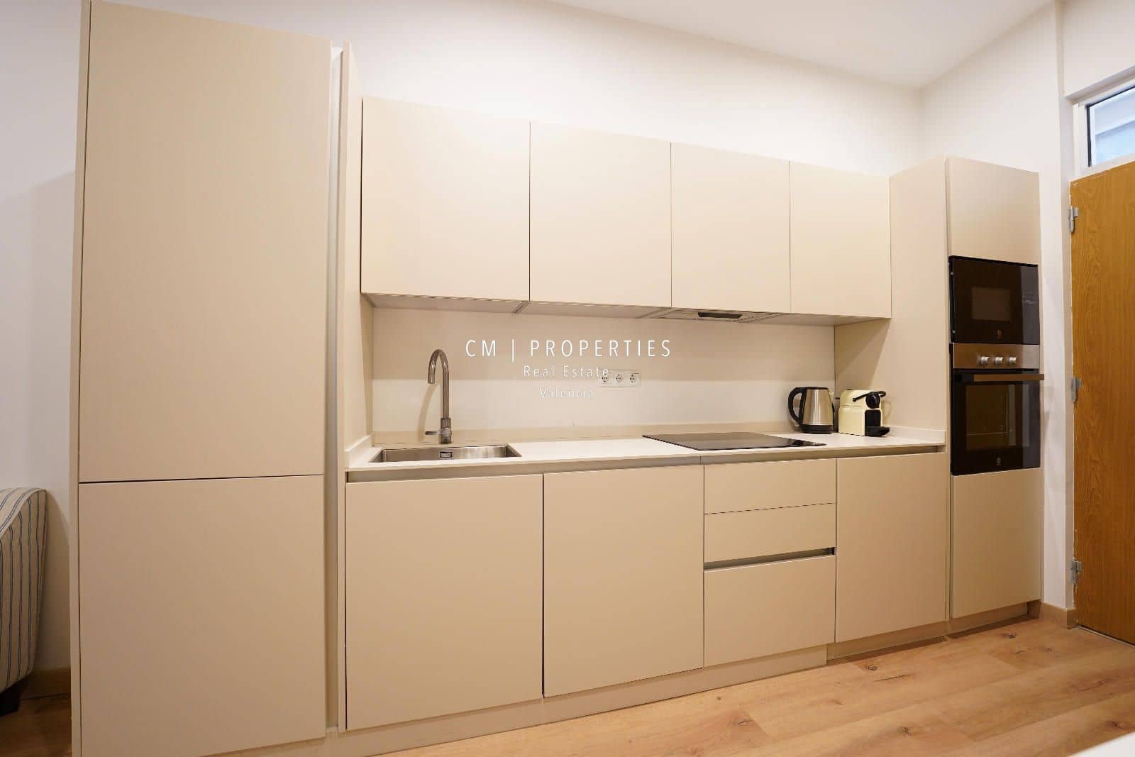 2 soveværelse Lejlighed til leje i Valencia by - € 2.000 (Ref: 8981725)