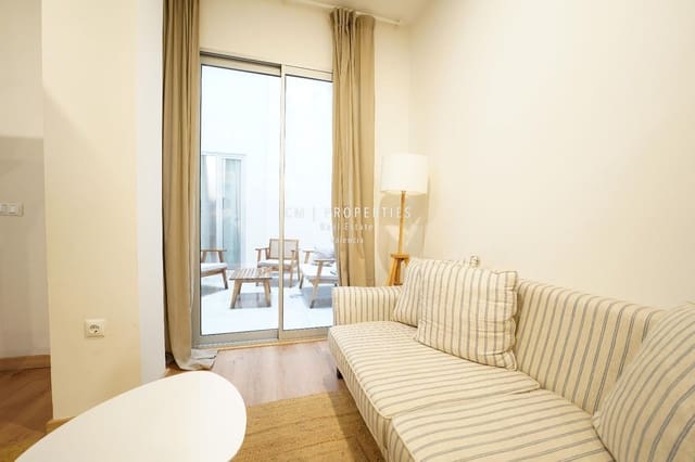 2 soveværelse Lejlighed til leje i El Mercat, Valencia by - € 2.000 (Ref: 8981725)