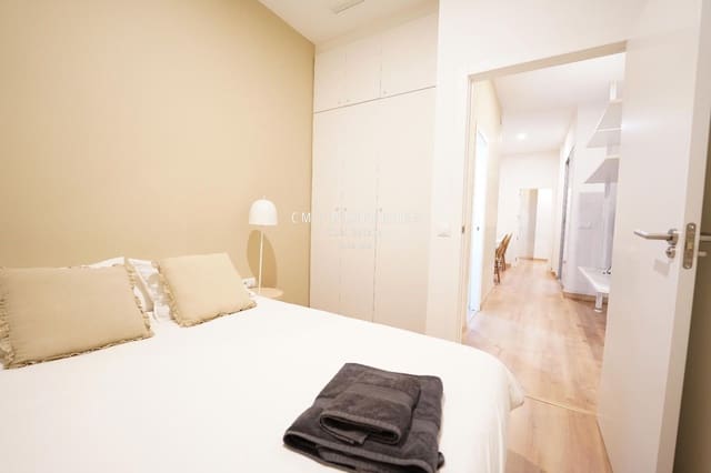 2 soveværelse Lejlighed til leje i El Mercat, Valencia by - € 2.000 (Ref: 8981725)