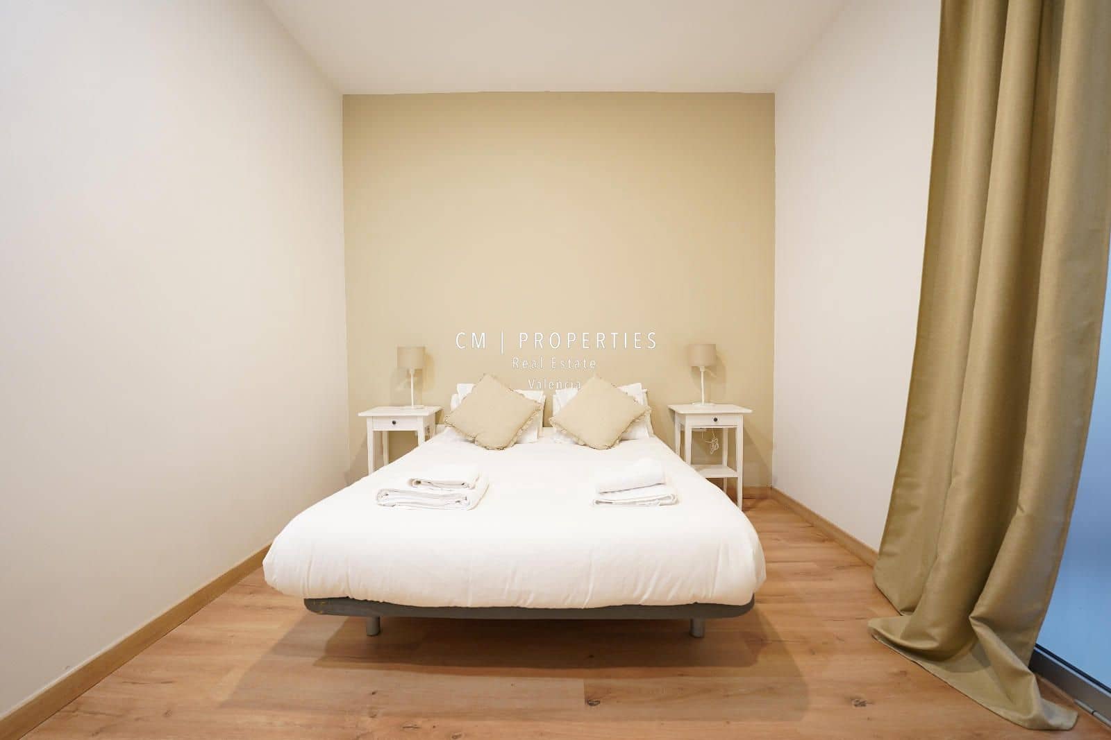 2 soveværelse Lejlighed til leje i Valencia by - € 2.000 (Ref: 8981725)