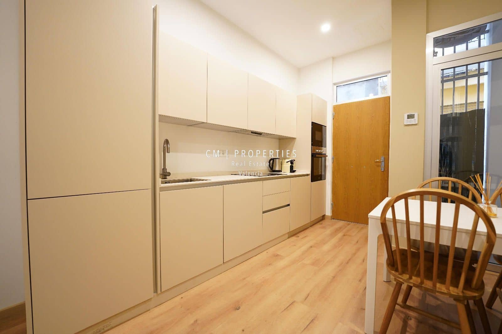 2 soveværelse Lejlighed til leje i Valencia by - € 2.000 (Ref: 8981725)