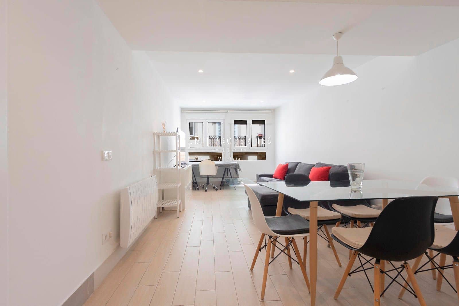 2 sovrum Lägenhet att hyra i Valencia stad - 1 500 € (Ref: 8997667)