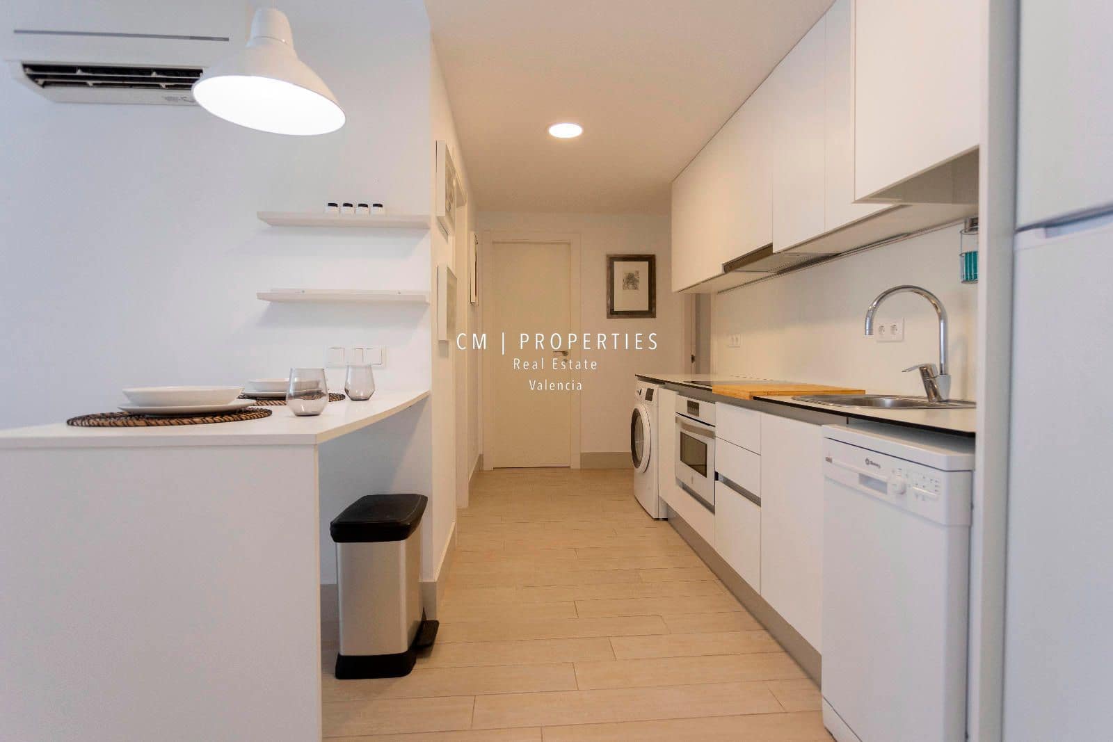 2 sypialnia Penthouse do wynajęcia w Miasto Walencja - 1 700 € (Ref: 8997668)