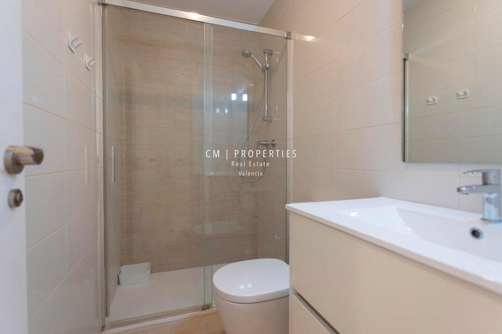 2 sypialnia Penthouse do wynajęcia w Miasto Walencja - 1 700 € (Ref: 8997668)