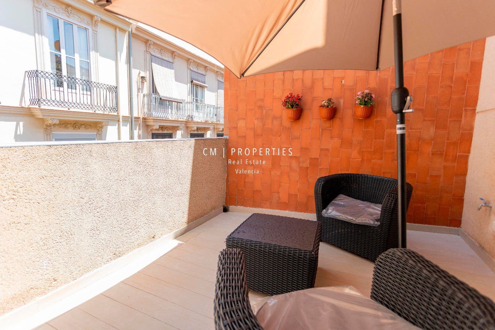 2 sypialnia Penthouse do wynajęcia w Miasto Walencja - 1 700 € (Ref: 8997668)