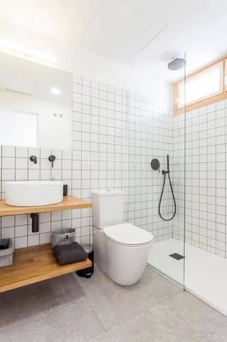 Appartement de 3 chambres à louer à Valence ville - 2 600 € (Ref: 9000240)