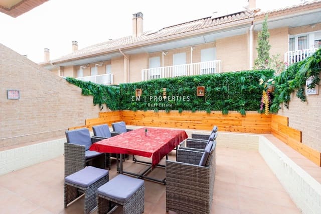 4 Zimmer Haus zu verkaufen in Alboraya / Alboraia mit Garage - 890.000 € (Ref: 9004019)