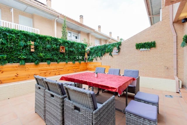 4 Zimmer Haus zu verkaufen in Alboraya / Alboraia mit Garage - 890.000 € (Ref: 9004019)