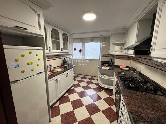 3 sypialnia Mieszkanie do wynajęcia w En Corts, Miasto Walencja - 1 450 € (Ref: 9013070)