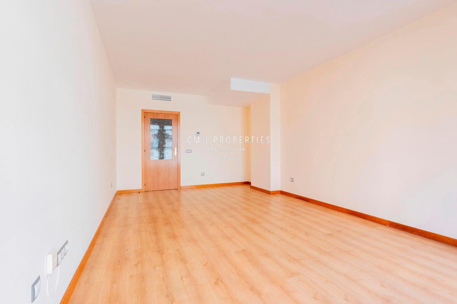 3 soveværelse Lejlighed til leje i Valencia by - € 1.500 (Ref: 9022206)