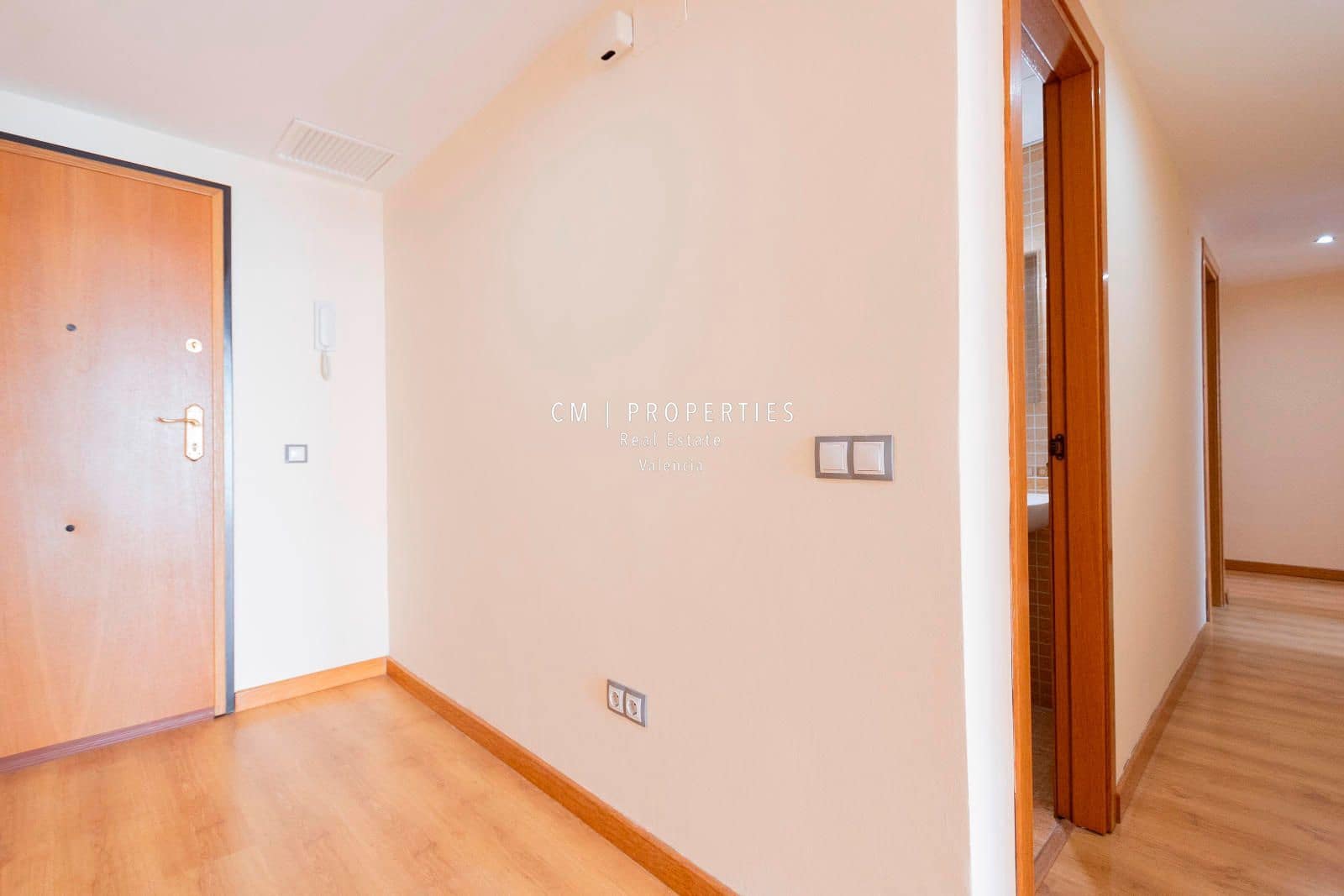 3 soveværelse Lejlighed til leje i Valencia by - € 1.500 (Ref: 9022206)