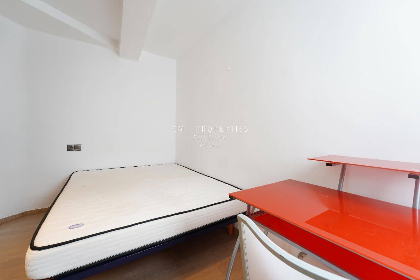 2 soveværelse Lejlighed til leje i Valencia by - € 1.100 (Ref: 9027217)