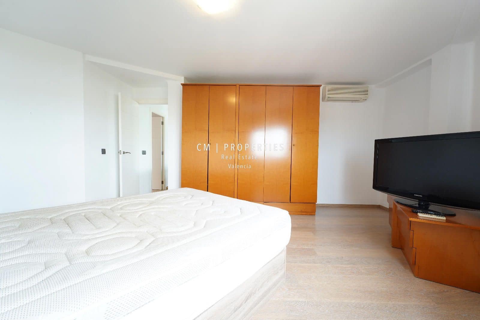 2 soveværelse Lejlighed til leje i Valencia by - € 1.100 (Ref: 9027217)