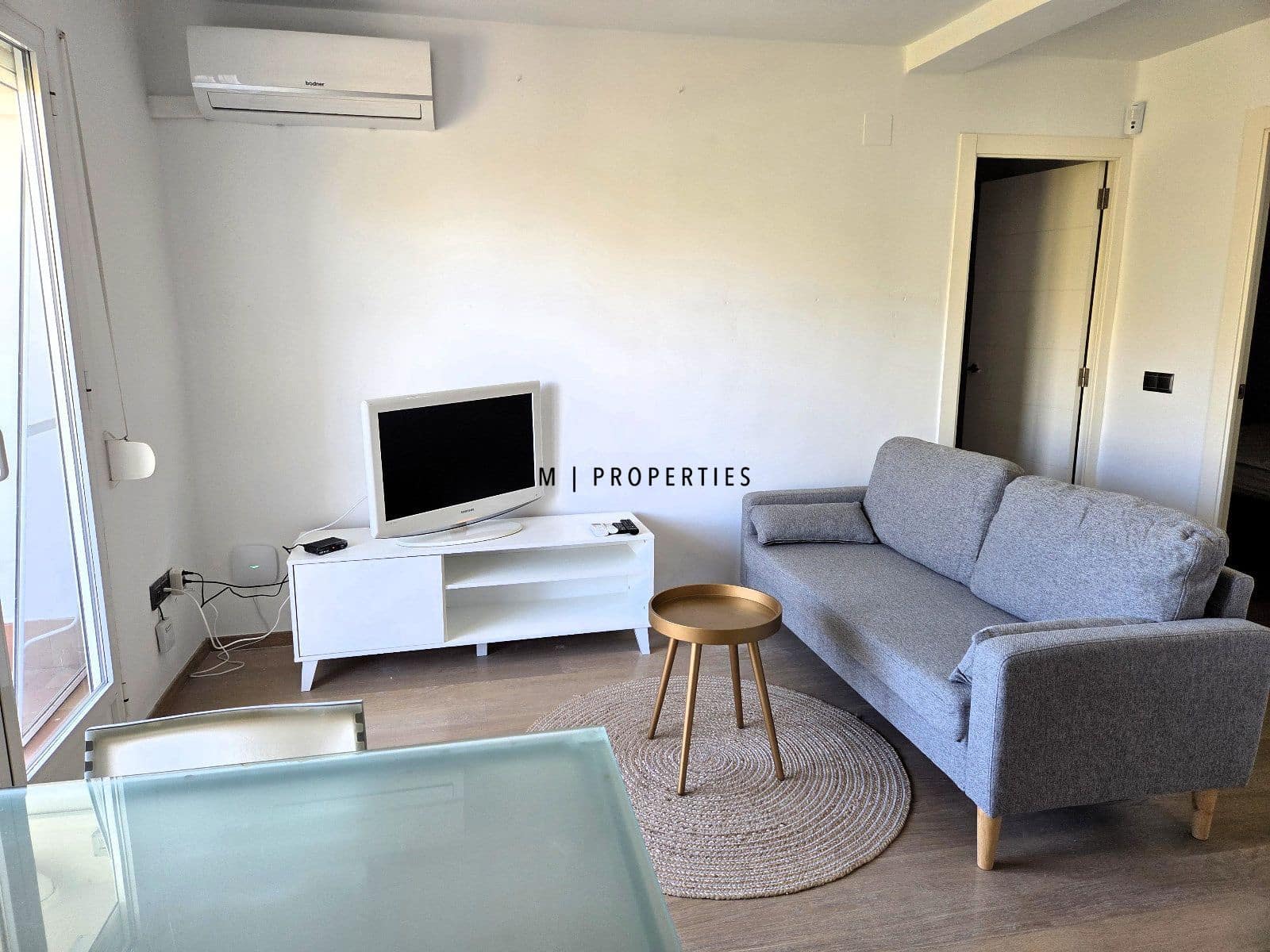 2 bedroom Flat for rent in Valencia city - € 1,100 (Ref: 9027217)