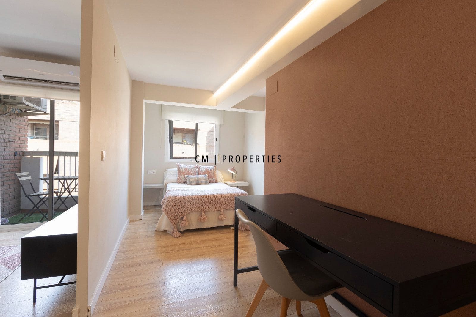 2 slaapkamer Flat te huur in Valencia stad - € 1.400 (Ref: 9051384)
