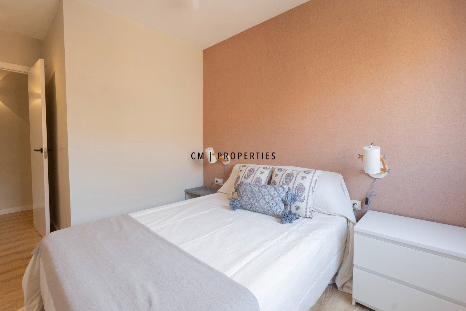 2 slaapkamer Flat te huur in Valencia stad - € 1.400 (Ref: 9051384)