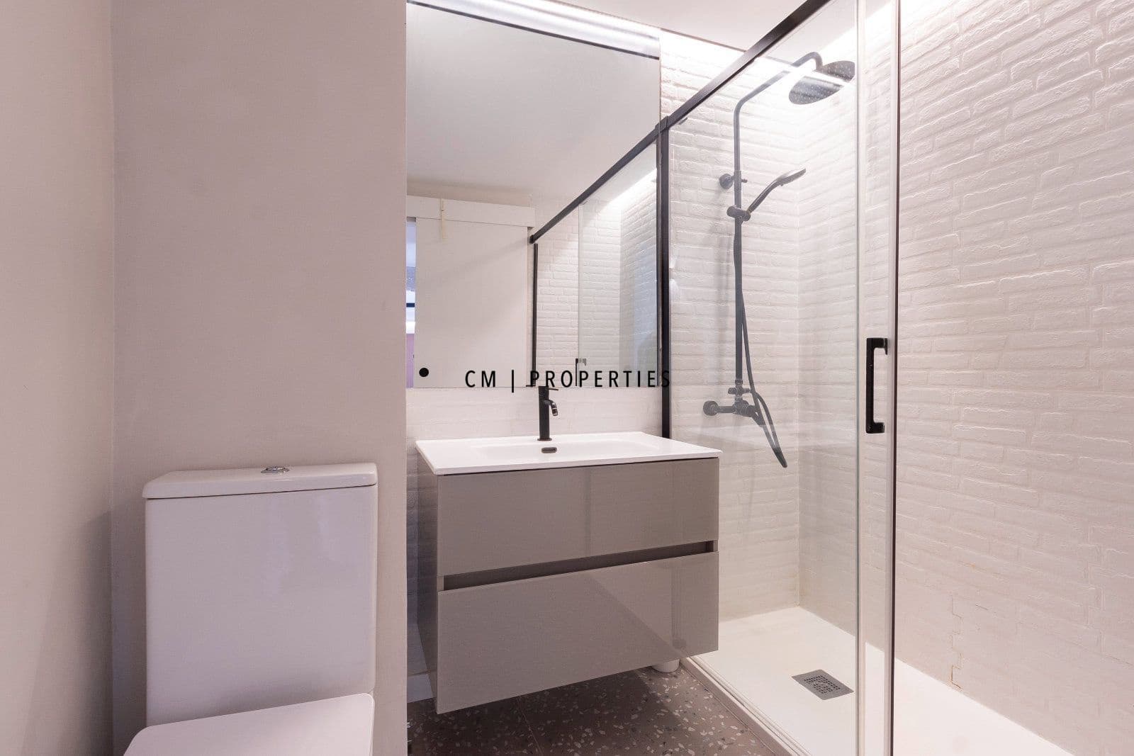 2 slaapkamer Flat te huur in Valencia stad - € 1.400 (Ref: 9051384)