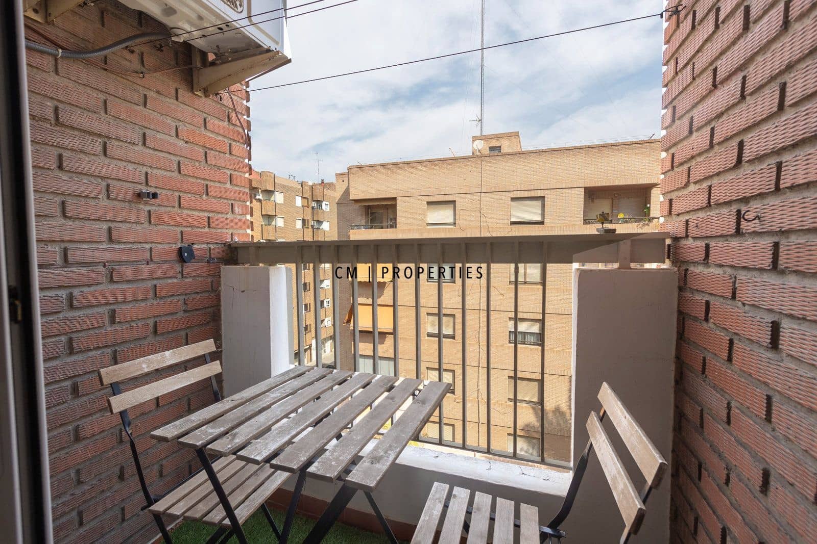 2 slaapkamer Flat te huur in Valencia stad - € 1.400 (Ref: 9051384)