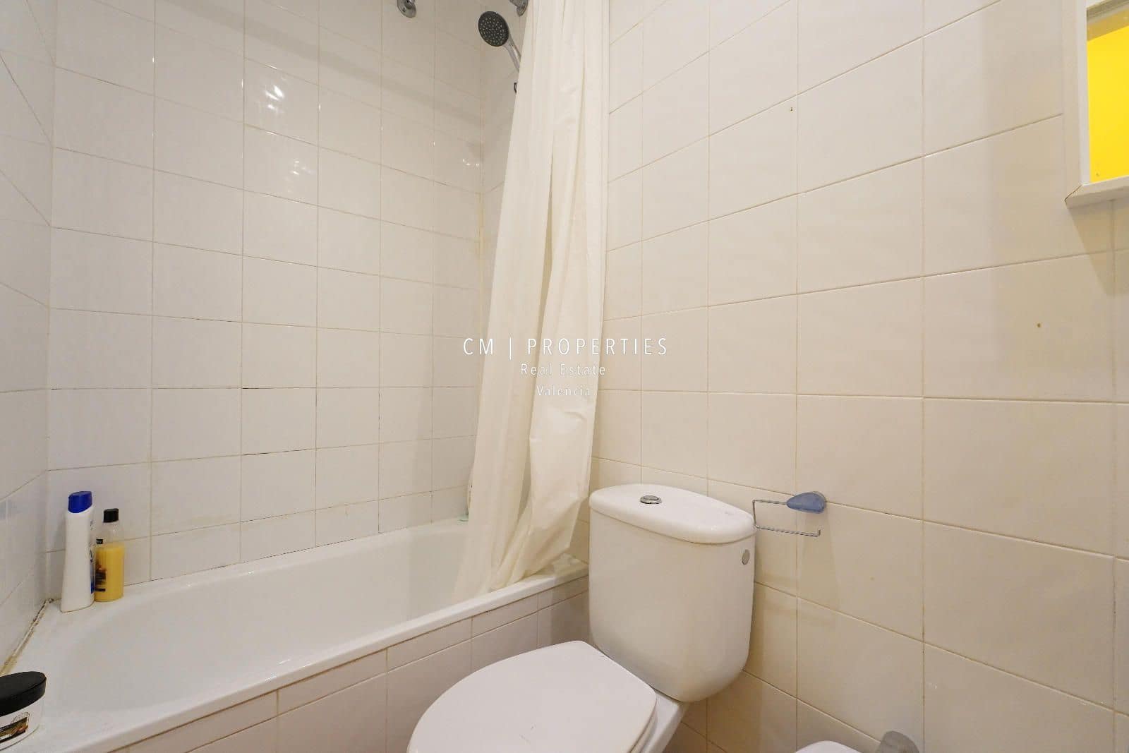 Lejlighed til leje i Valencia by - € 1.200 (Ref: 9061522)