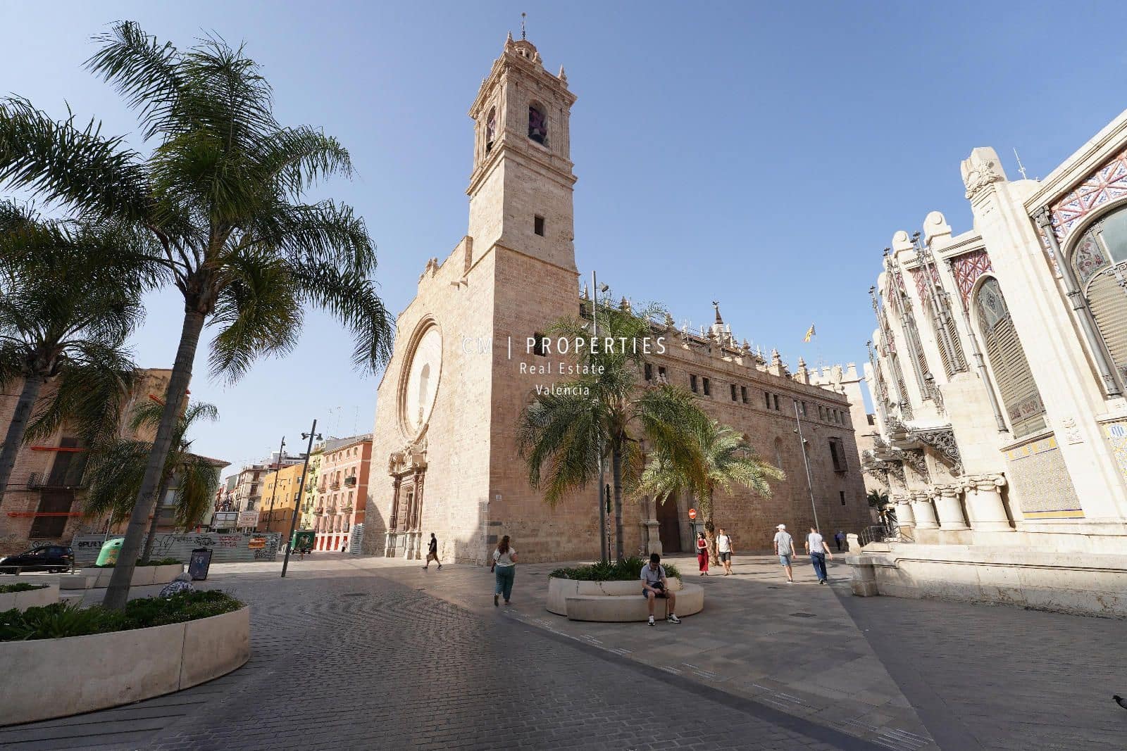 Lejlighed til leje i Valencia by - € 1.200 (Ref: 9061522)