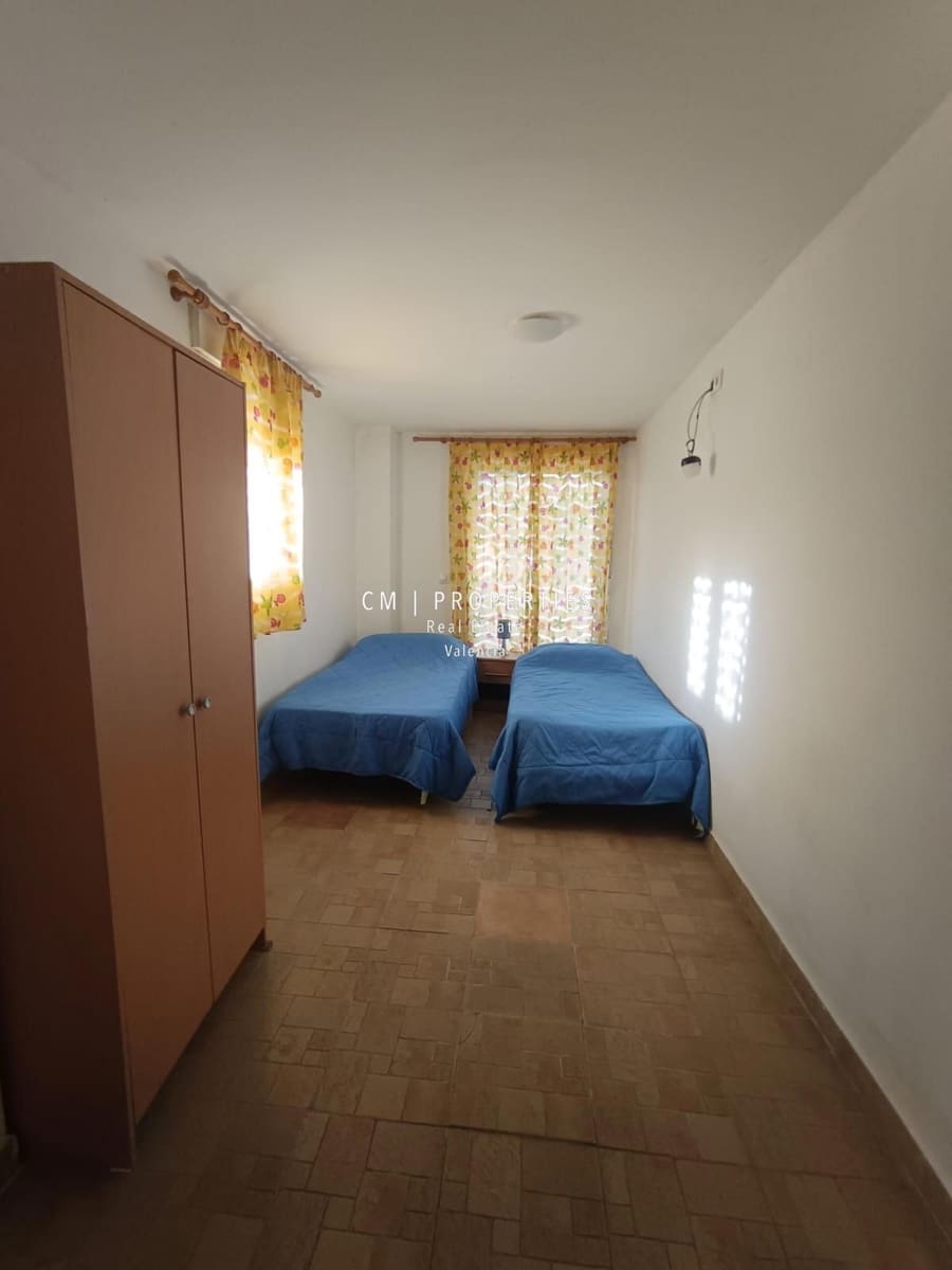 4 sypialnia Willa na sprzedaż w Lliria z basenem garażem - 265 000 € (Ref: 9066584)