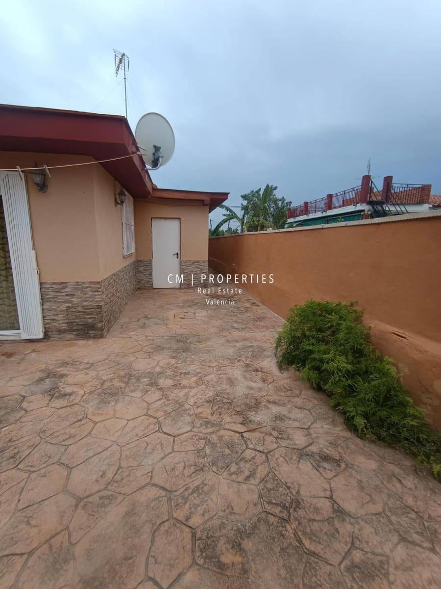 4 sypialnia Willa na sprzedaż w Lliria z basenem garażem - 265 000 € (Ref: 9066584)