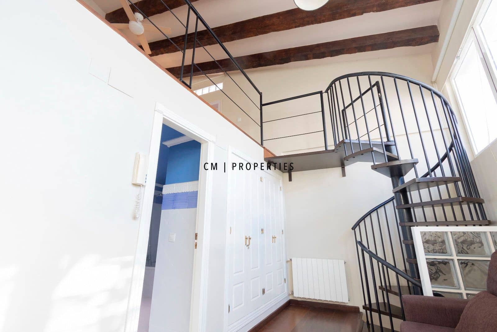 Penthouse de 3 chambres à louer à Valence ville avec piscine - 3 200 € (Ref: 9066586)