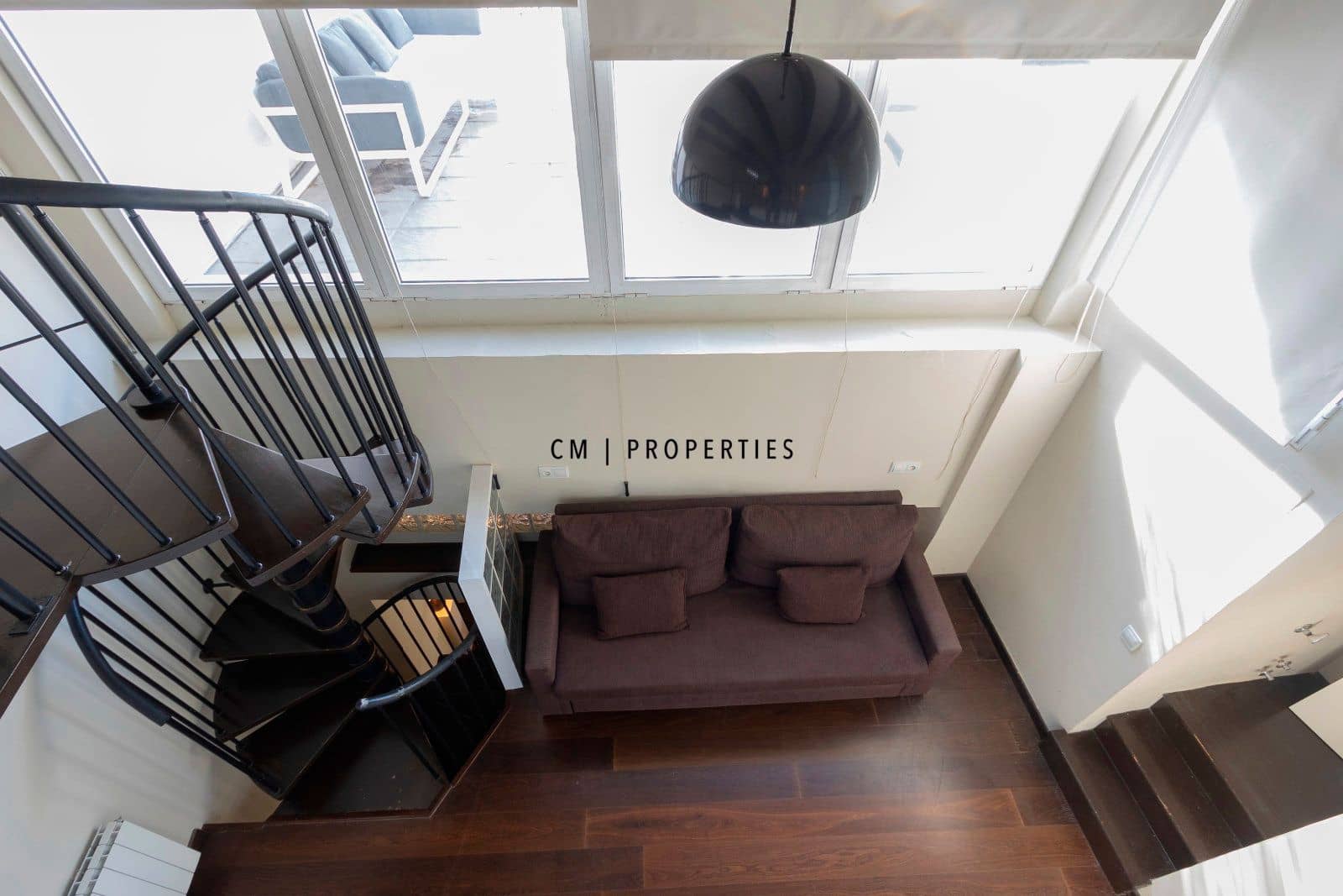 Penthouse de 3 chambres à louer à Valence ville avec piscine - 3 200 € (Ref: 9066586)