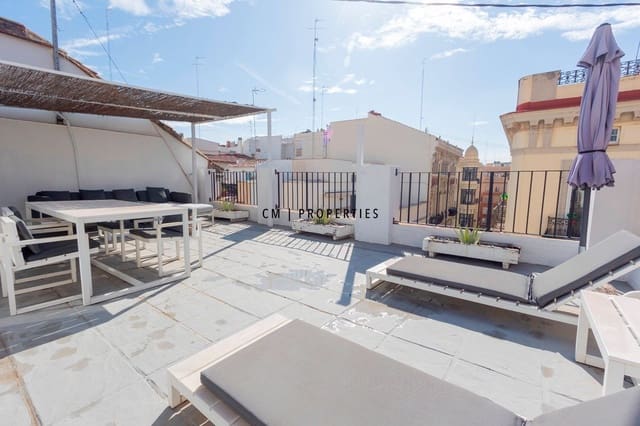 Penthouse de 3 chambres à louer à Valence ville avec piscine - 3 200 € (Ref: 9066586)