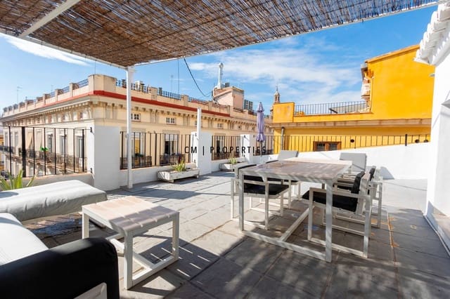 Penthouse de 3 chambres à louer à Valence ville avec piscine - 3 200 € (Ref: 9066586)