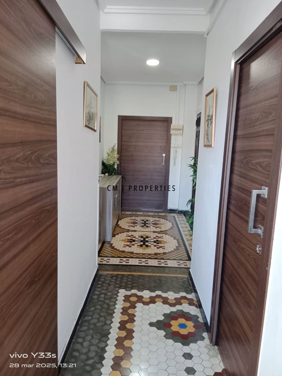 3 camera da letto Appartamento da affittare in Valencia citta - 1.300 € (Rif: 9066908)