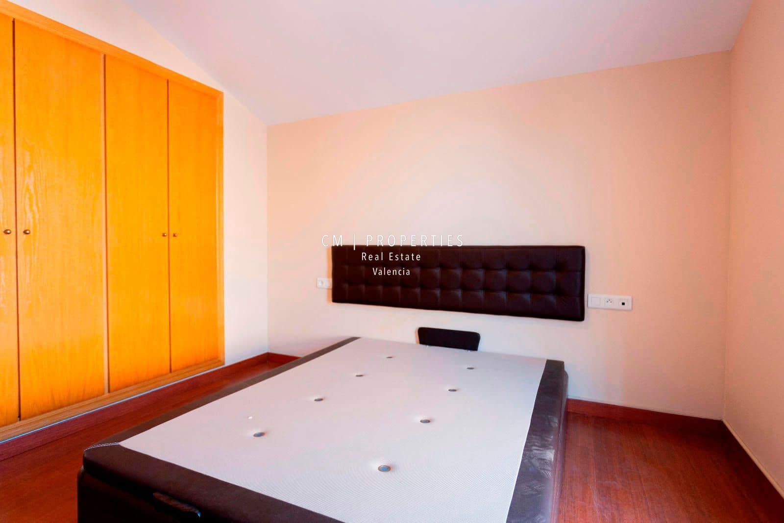 4 soveværelse Byhus til salg i Betera med swimmingpool garage - € 352.000 (Ref: 9074329)