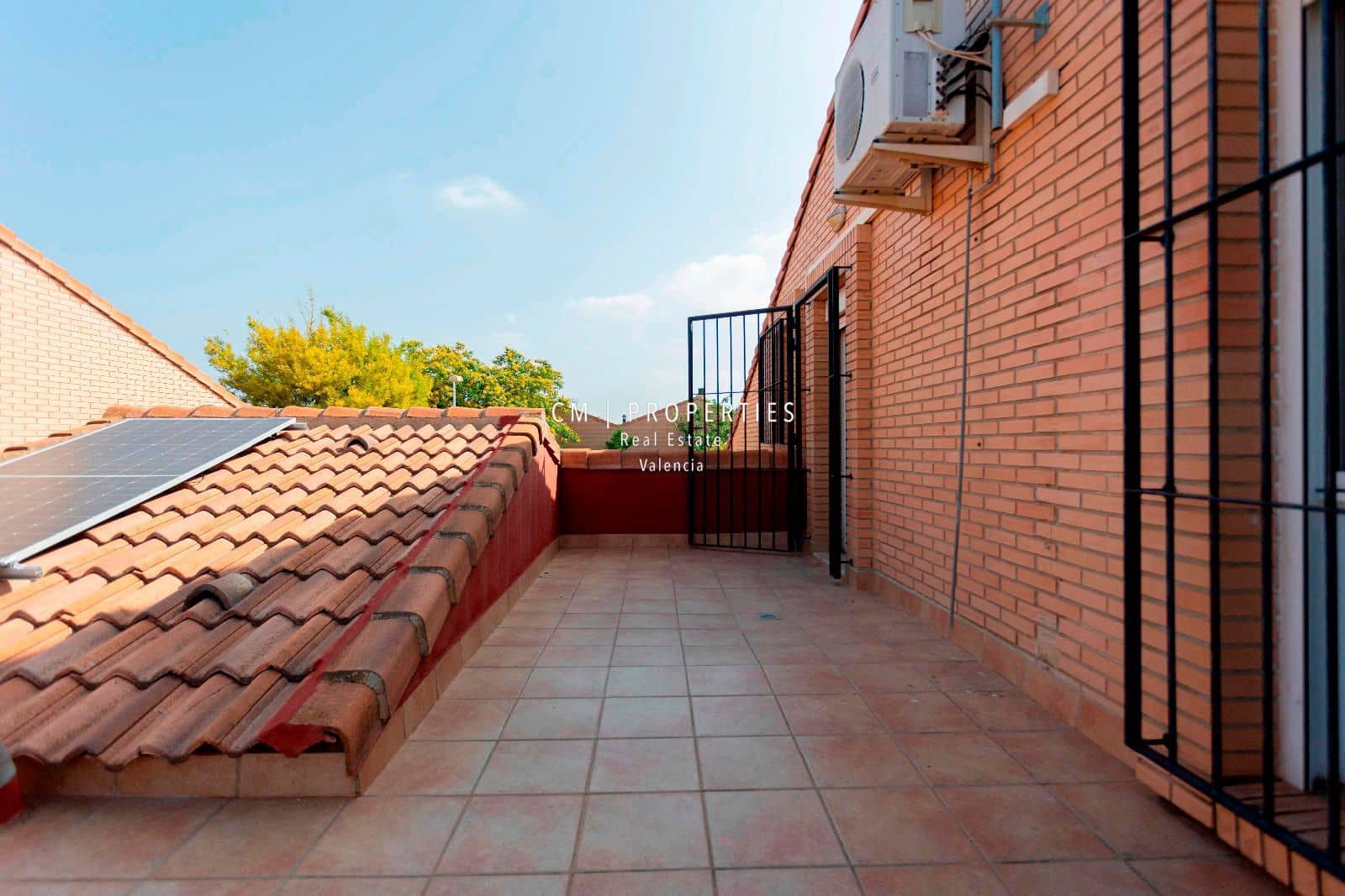 4 soveværelse Byhus til salg i Betera med swimmingpool garage - € 352.000 (Ref: 9074329)