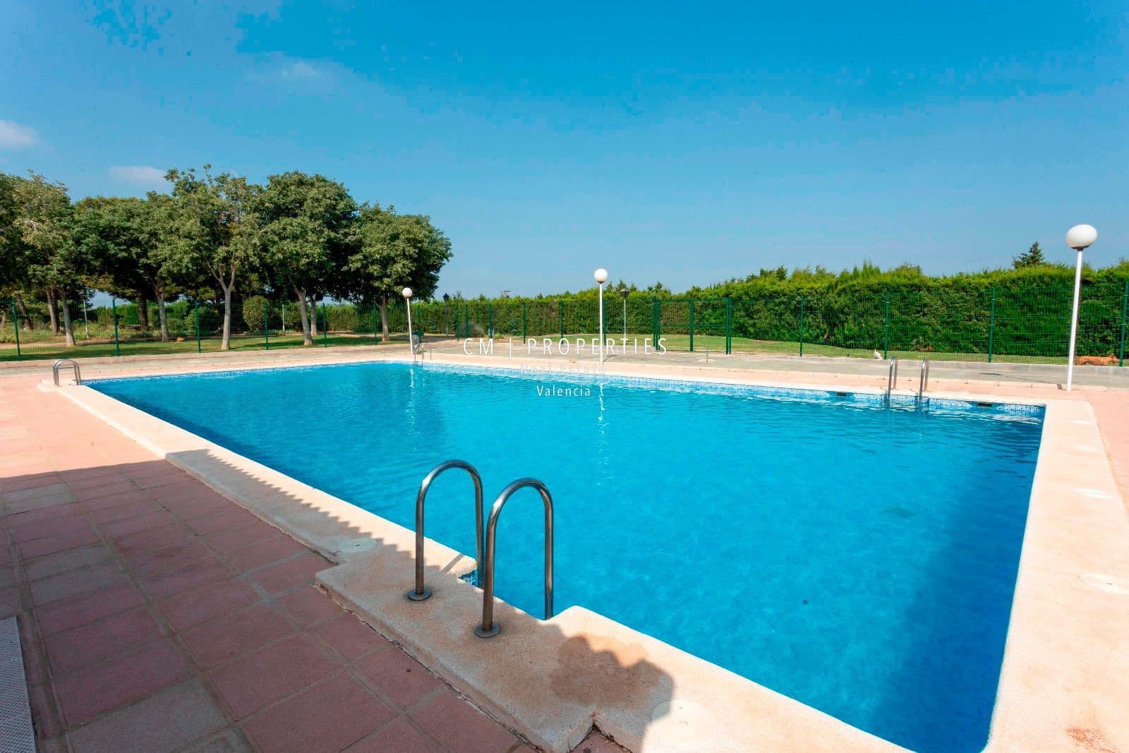 4 soveværelse Byhus til salg i Betera med swimmingpool garage - € 352.000 (Ref: 9074329)