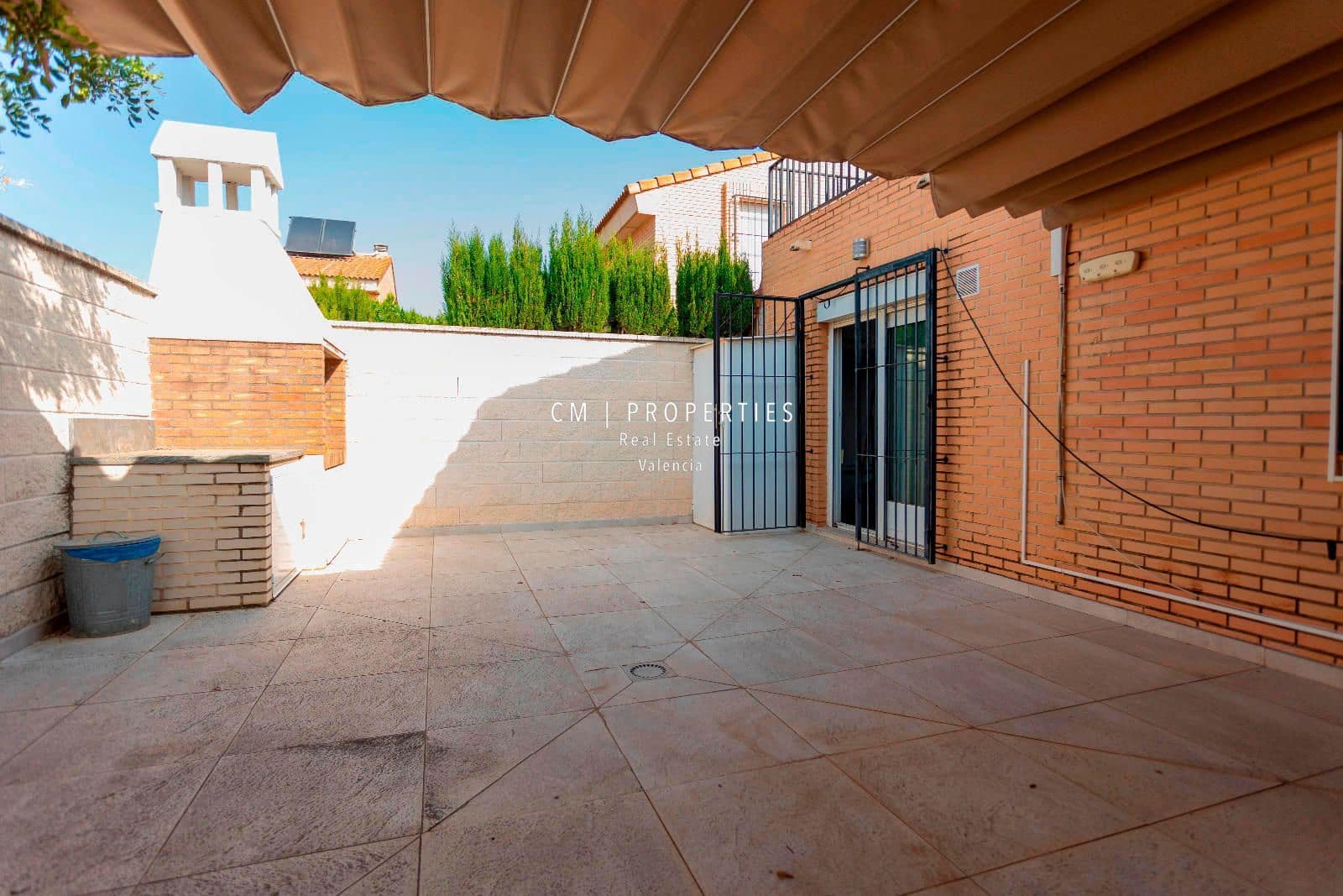 4 soveværelse Byhus til salg i Betera med swimmingpool garage - € 352.000 (Ref: 9074329)