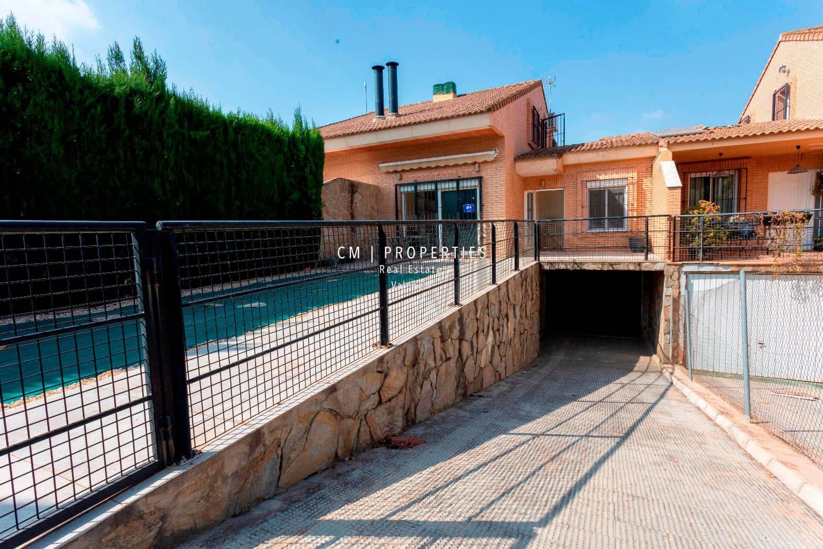 4 soveværelse Byhus til salg i Betera med swimmingpool garage - € 352.000 (Ref: 9074329)