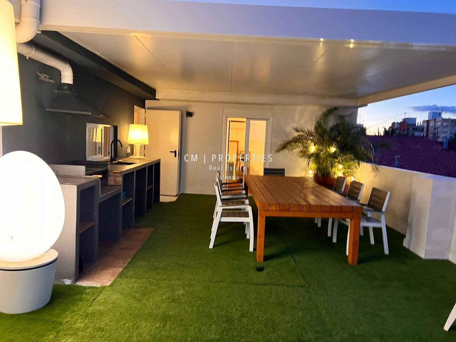 6 soverom Villa til salgs i Valencia by - € 1 440 000 (Ref: 9076546)