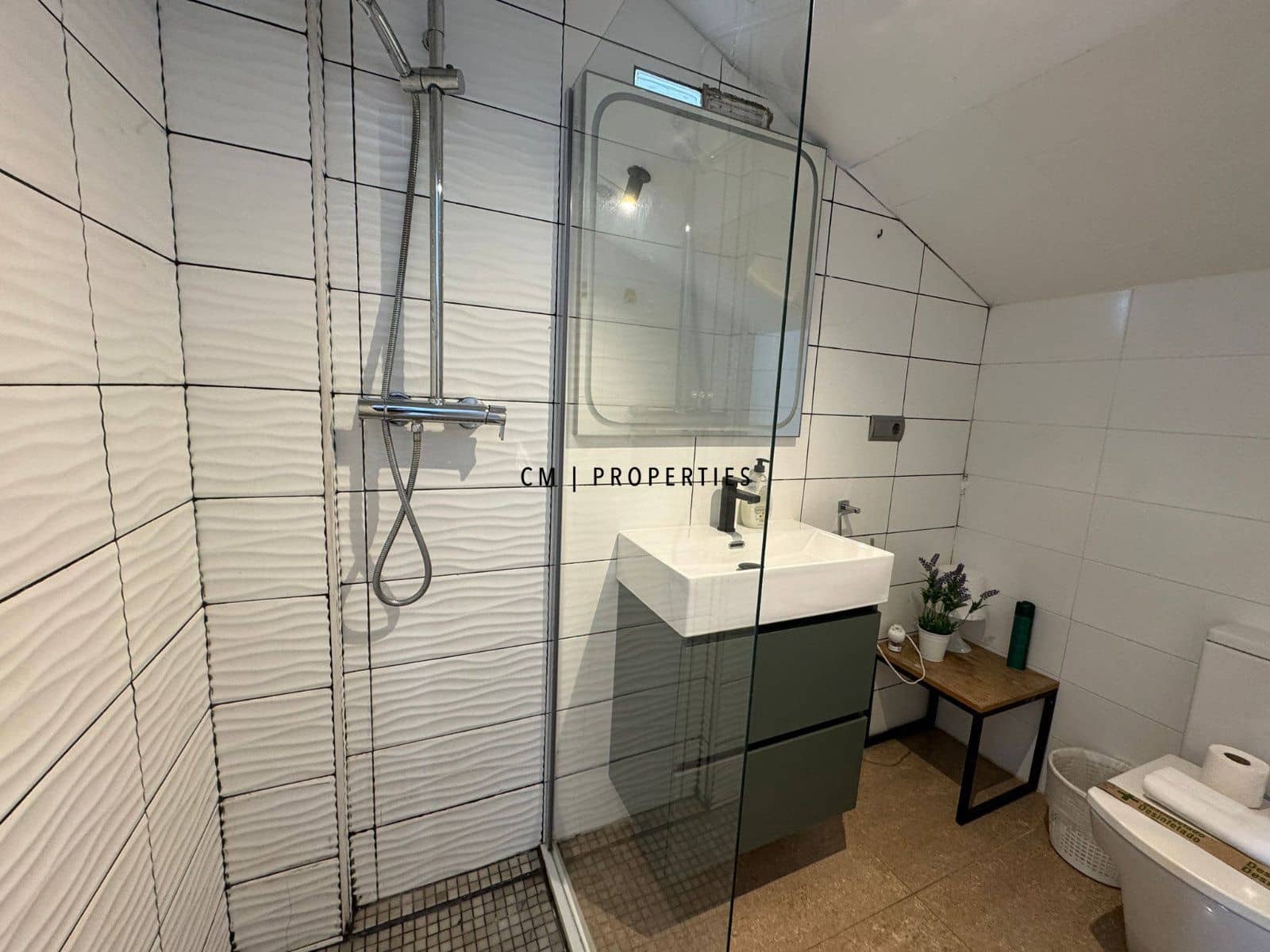 6 soveværelse Byhus til salg i Valencia by med swimmingpool - € 990.000 (Ref: 9076547)