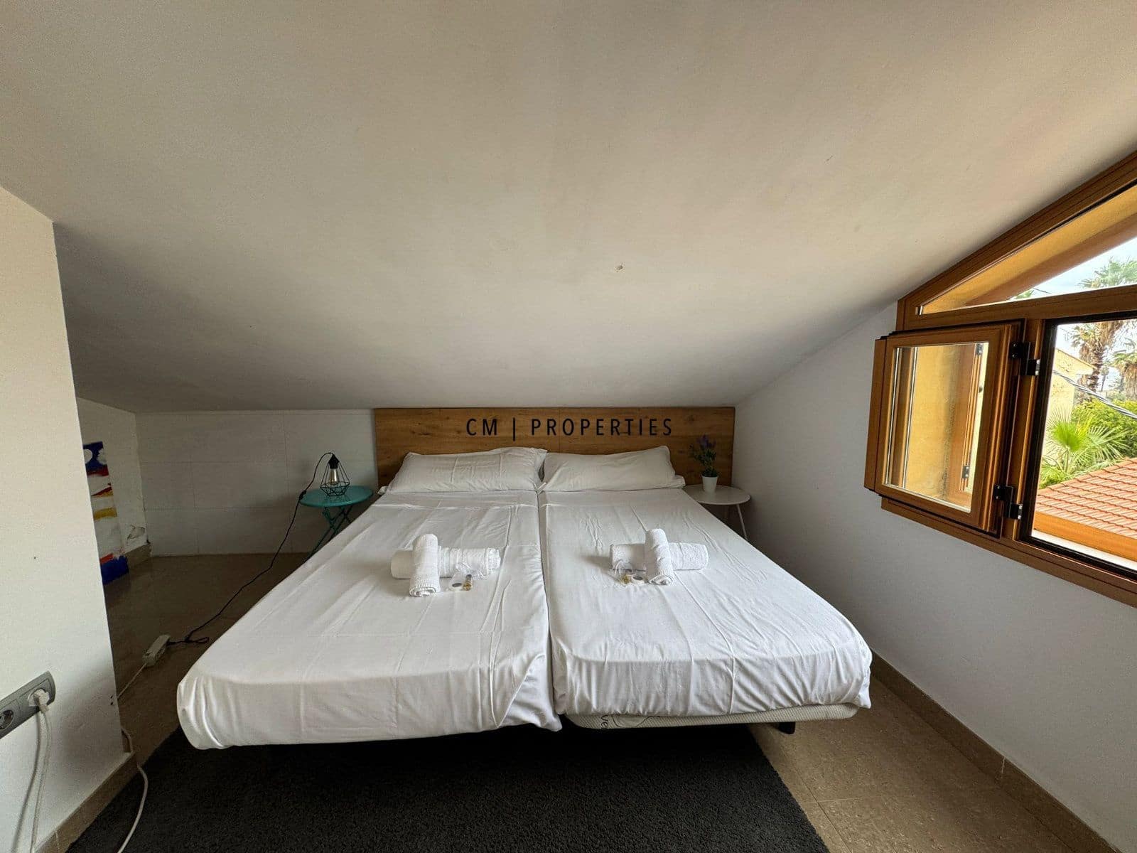 6 soveværelse Byhus til salg i Valencia by med swimmingpool - € 990.000 (Ref: 9076547)