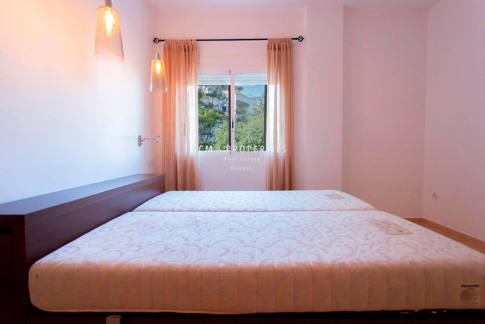 4 soveværelse Penthouse til leje i Betera med swimmingpool garage - € 2.750 (Ref: 9077082)