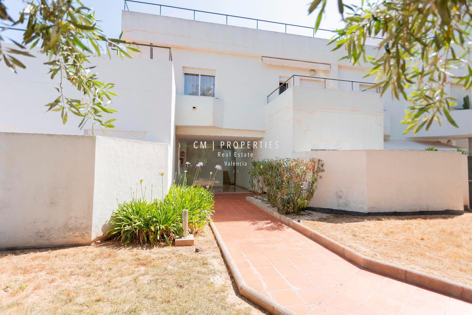 4 soveværelse Penthouse til leje i Betera med swimmingpool garage - € 2.750 (Ref: 9077082)