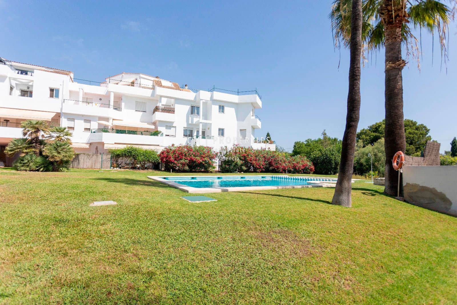 4 soveværelse Penthouse til leje i Betera med swimmingpool garage - € 2.750 (Ref: 9077082)