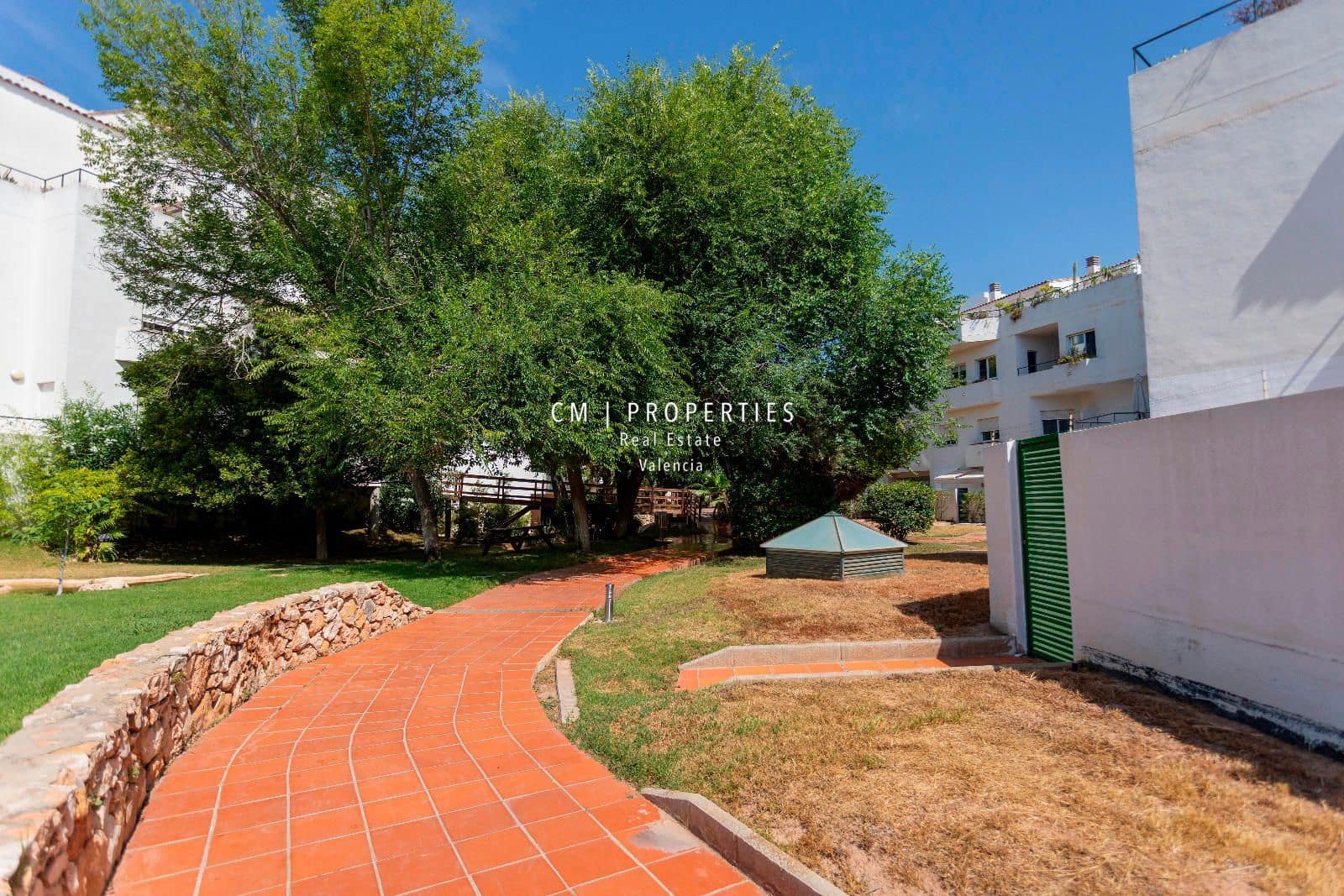 4 soveværelse Penthouse til leje i Betera med swimmingpool garage - € 2.750 (Ref: 9077082)