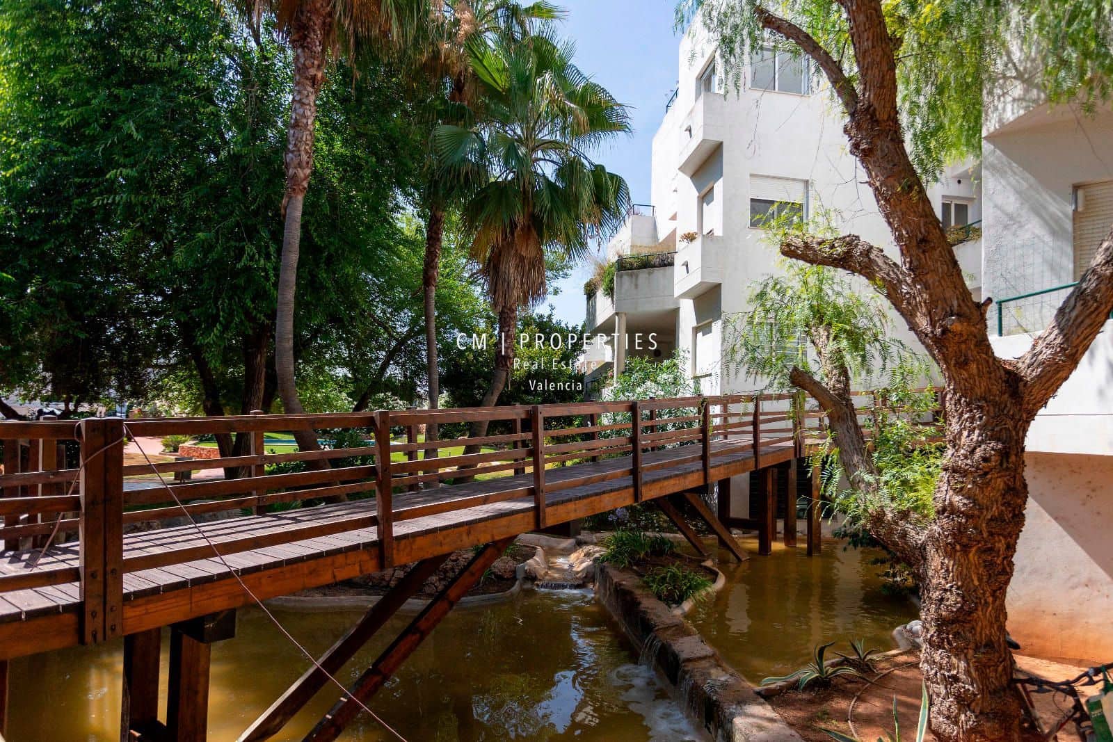 4 soveværelse Penthouse til leje i Betera med swimmingpool garage - € 2.750 (Ref: 9077082)