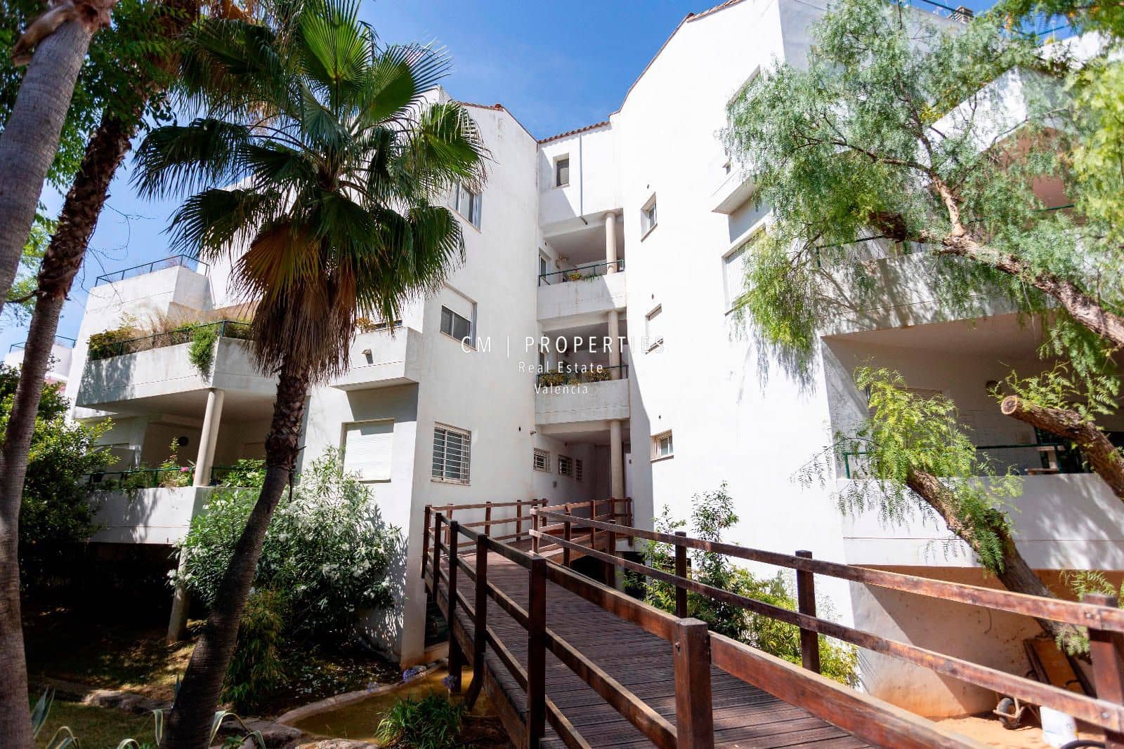 4 soveværelse Penthouse til leje i Betera med swimmingpool garage - € 2.750 (Ref: 9077082)