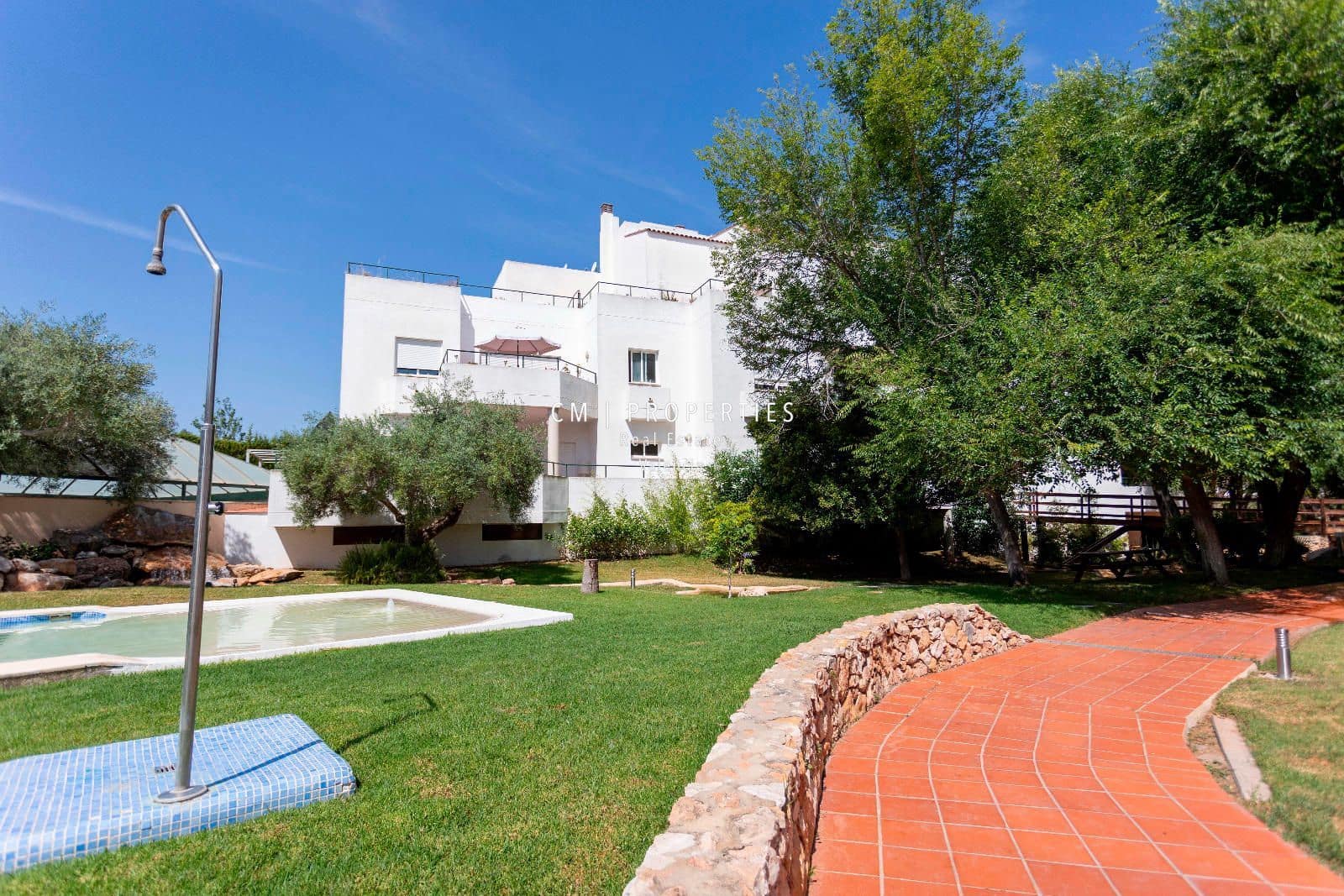 4 soveværelse Penthouse til leje i Betera med swimmingpool garage - € 2.750 (Ref: 9077082)