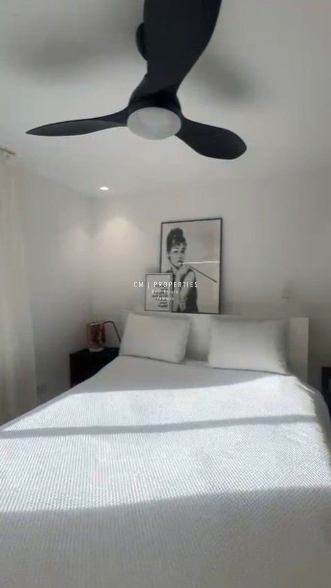 3 slaapkamer Villa te koop in Chiva met zwembad garage - € 439.000 (Ref: 9077468)