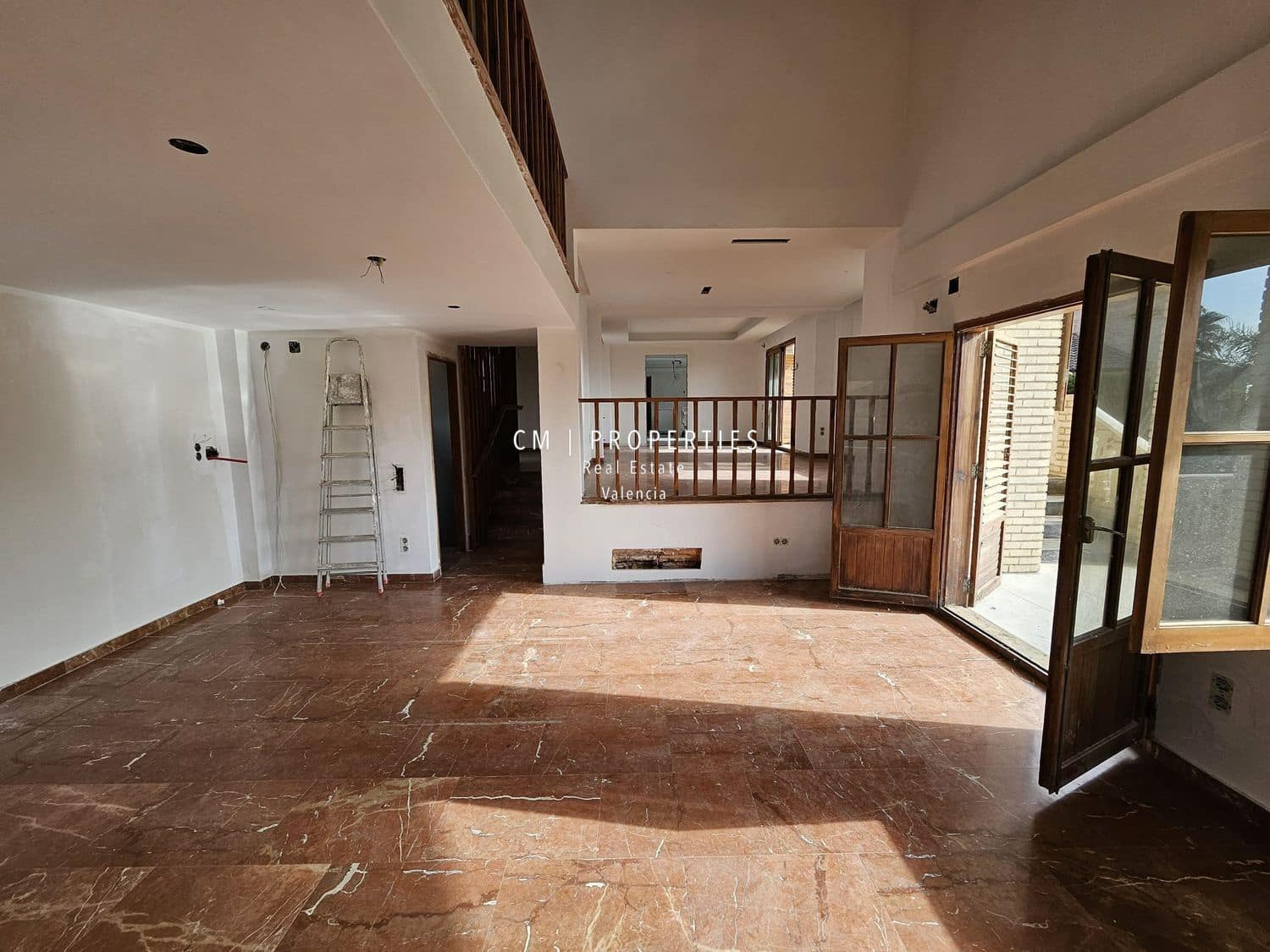 6 soveværelse Villa til salg i Betera med swimmingpool garage - € 975.000 (Ref: 9084526)