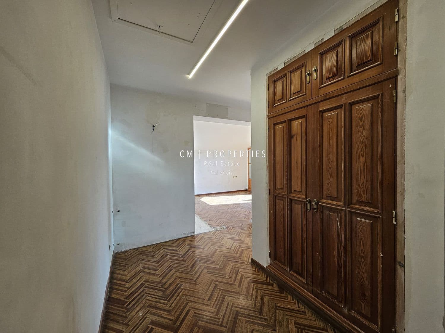 6 soveværelse Villa til salg i Betera med swimmingpool garage - € 975.000 (Ref: 9084526)